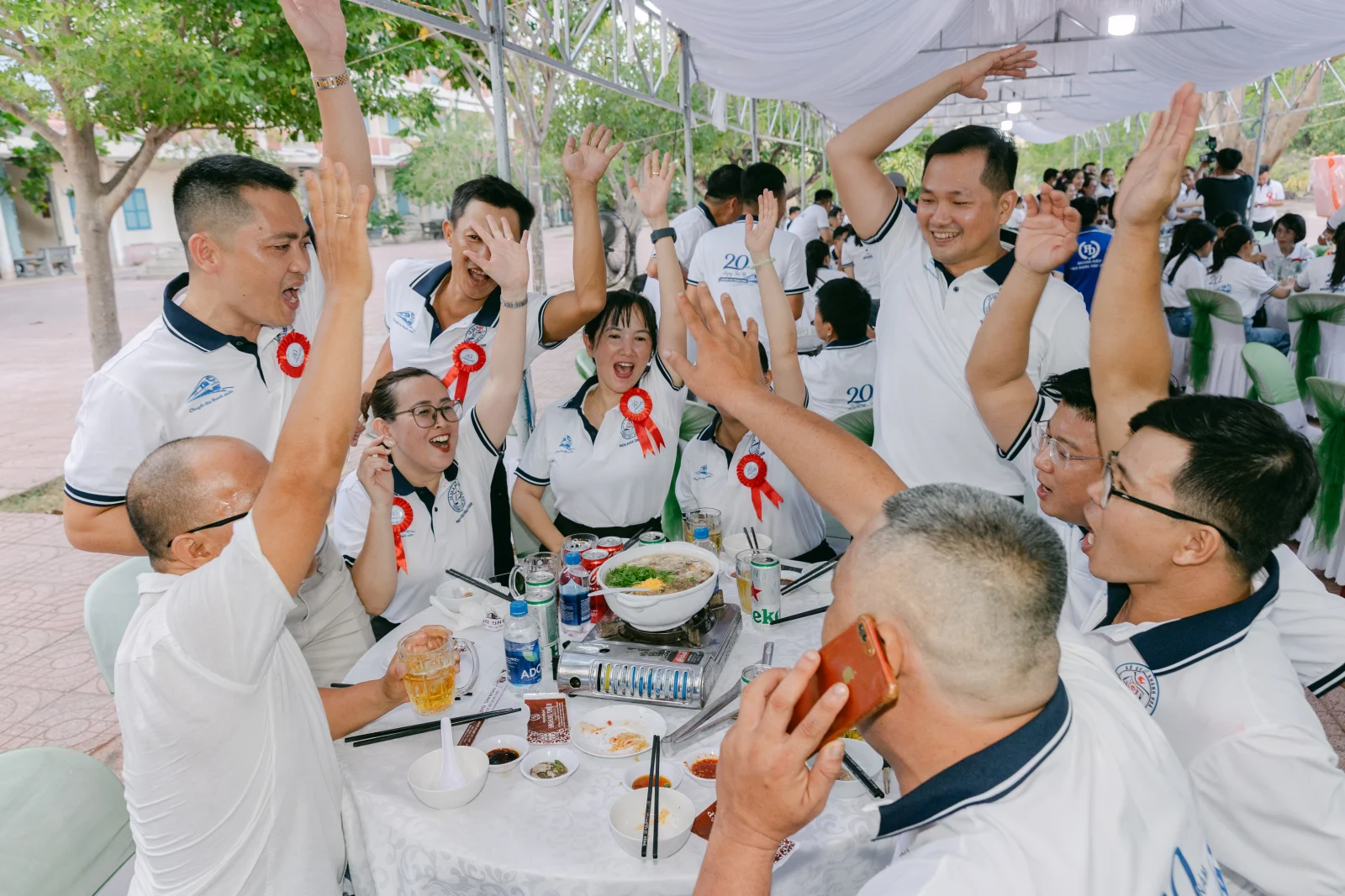 Ảnh lễ kỷ niệm 20 năm THPT Ngô Gia Tự, chụp ngày 08/08/2026