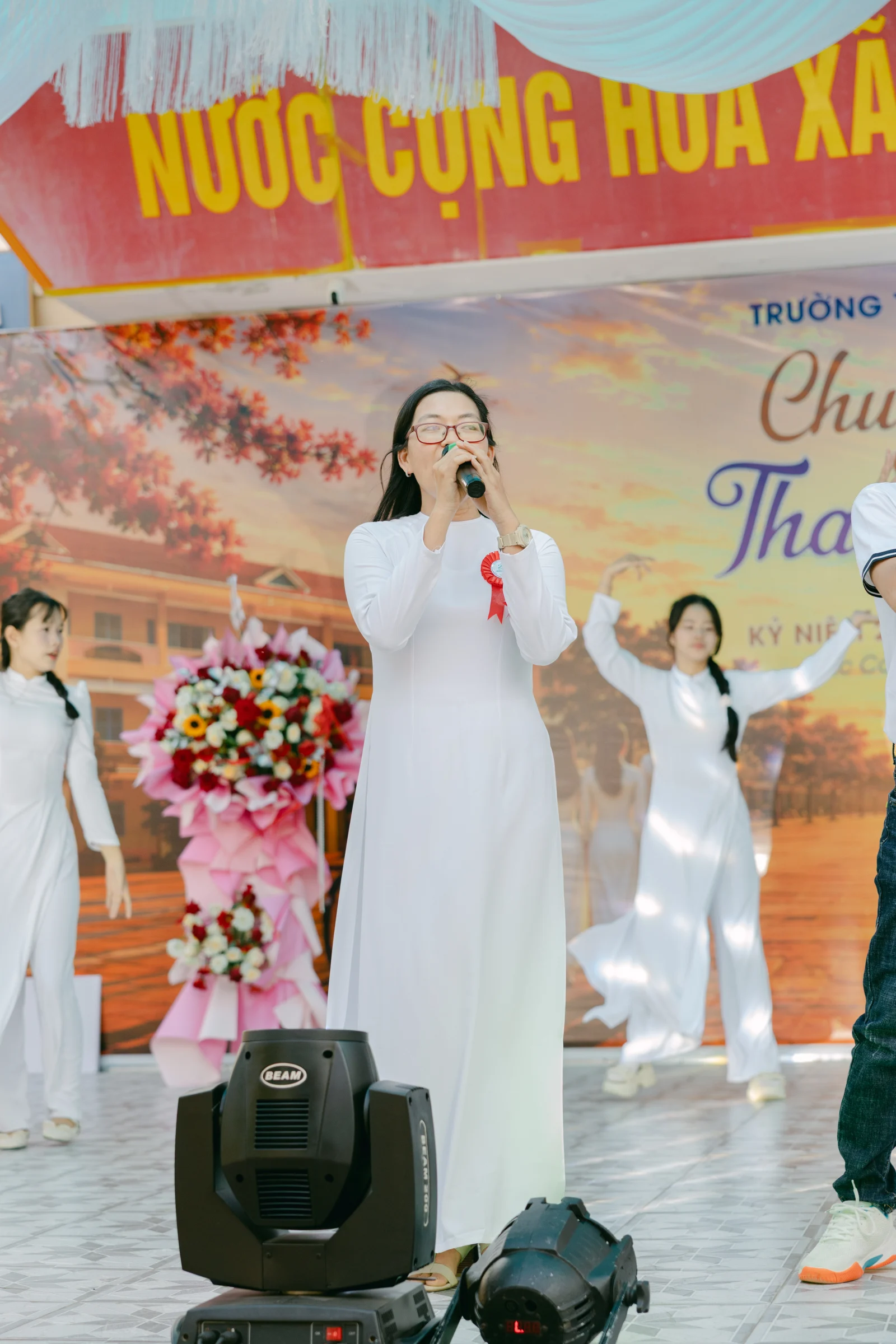 Ảnh lễ kỷ niệm 20 năm THPT Ngô Gia Tự, chụp ngày 08/08/2026
