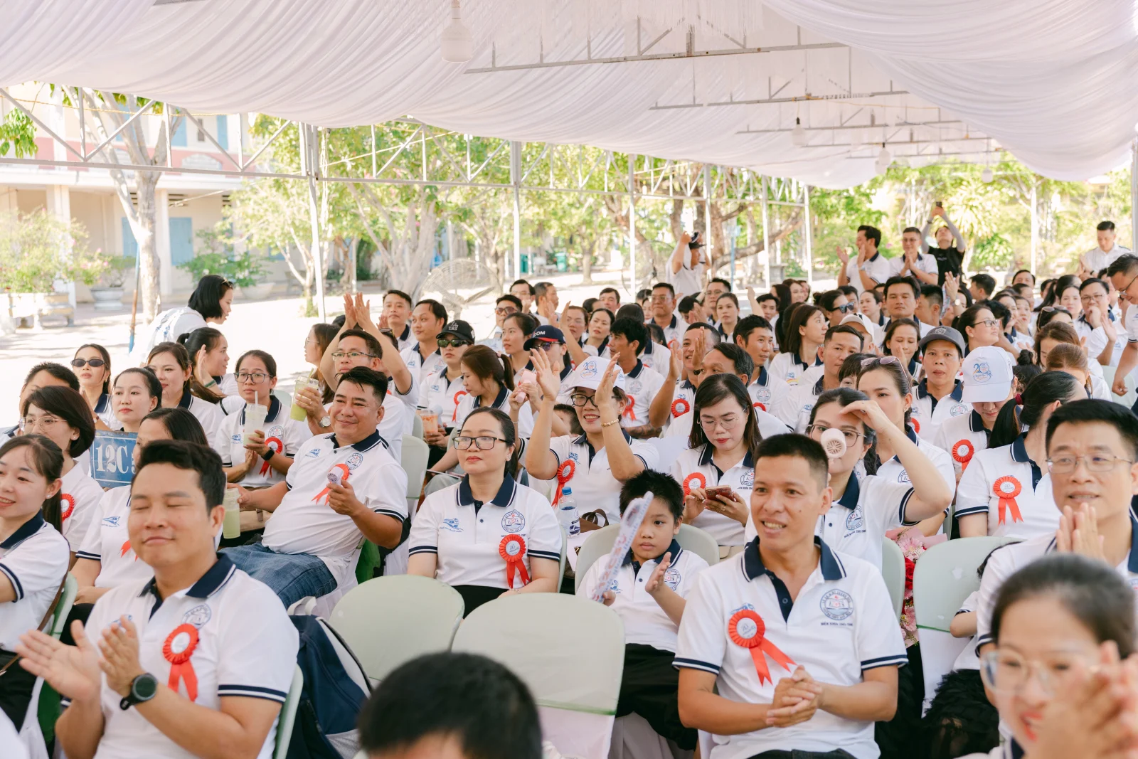 Ảnh lễ kỷ niệm 20 năm THPT Ngô Gia Tự, chụp ngày 08/08/2026