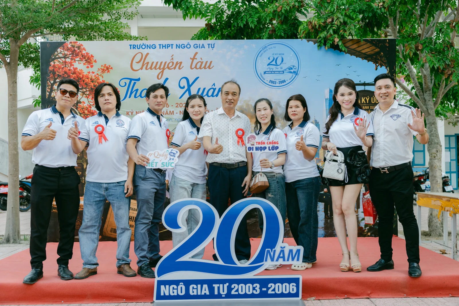Ảnh lễ kỷ niệm 20 năm THPT Ngô Gia Tự, chụp ngày 08/08/2026