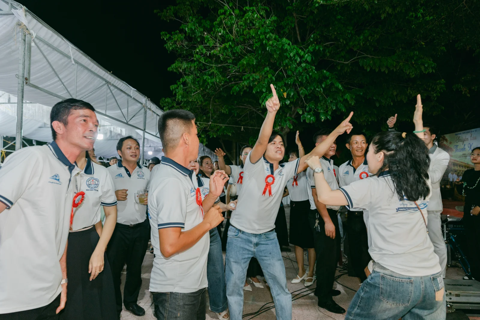Ảnh lễ kỷ niệm 20 năm THPT Ngô Gia Tự, chụp ngày 08/08/2026