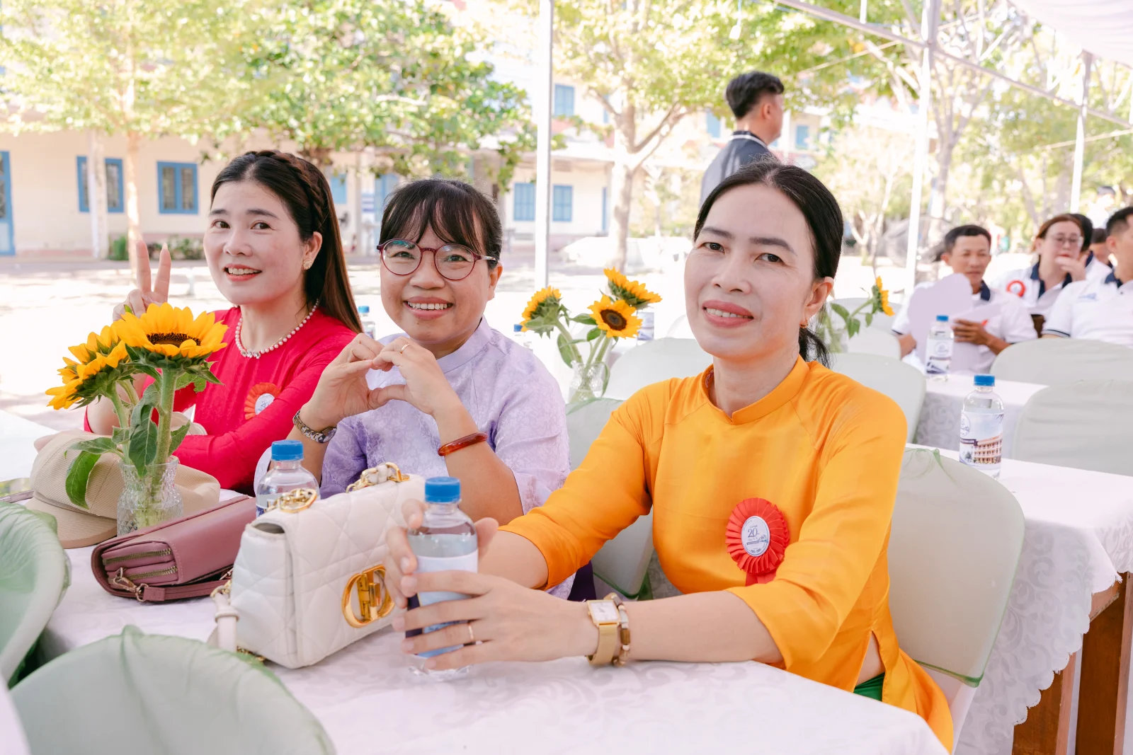 Ảnh lễ kỷ niệm 20 năm THPT Ngô Gia Tự, chụp ngày 08/08/2026