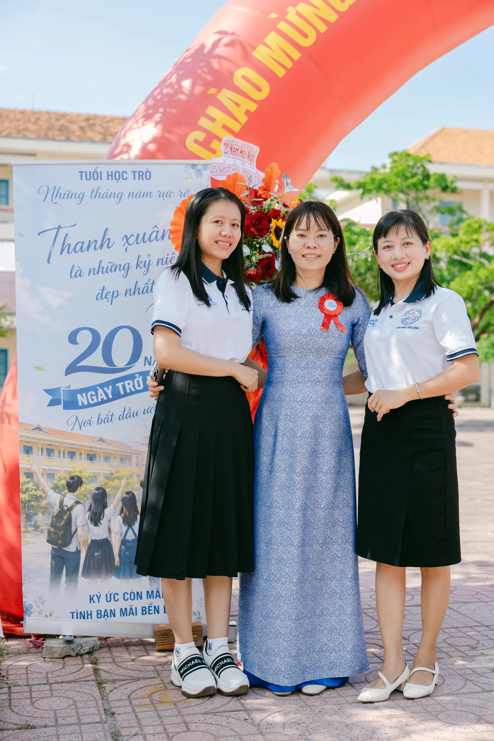Ảnh lễ kỷ niệm 20 năm THPT Ngô Gia Tự, chụp ngày 08/08/2026