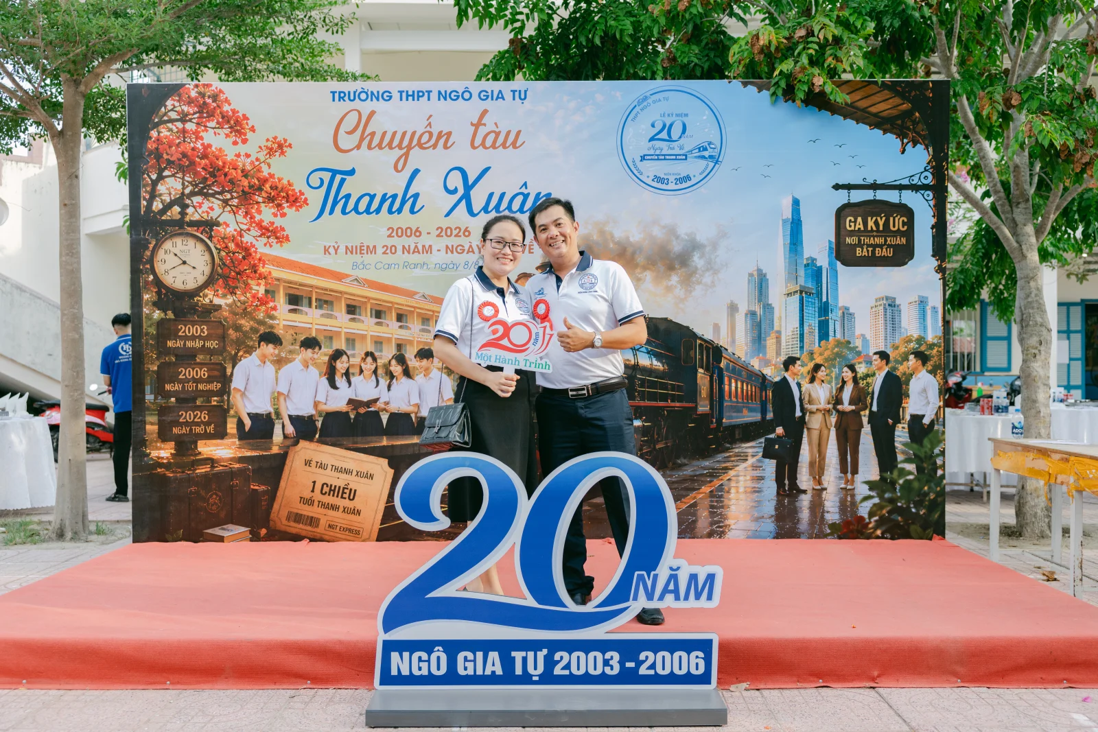 Ảnh lễ kỷ niệm 20 năm THPT Ngô Gia Tự, chụp ngày 08/08/2026