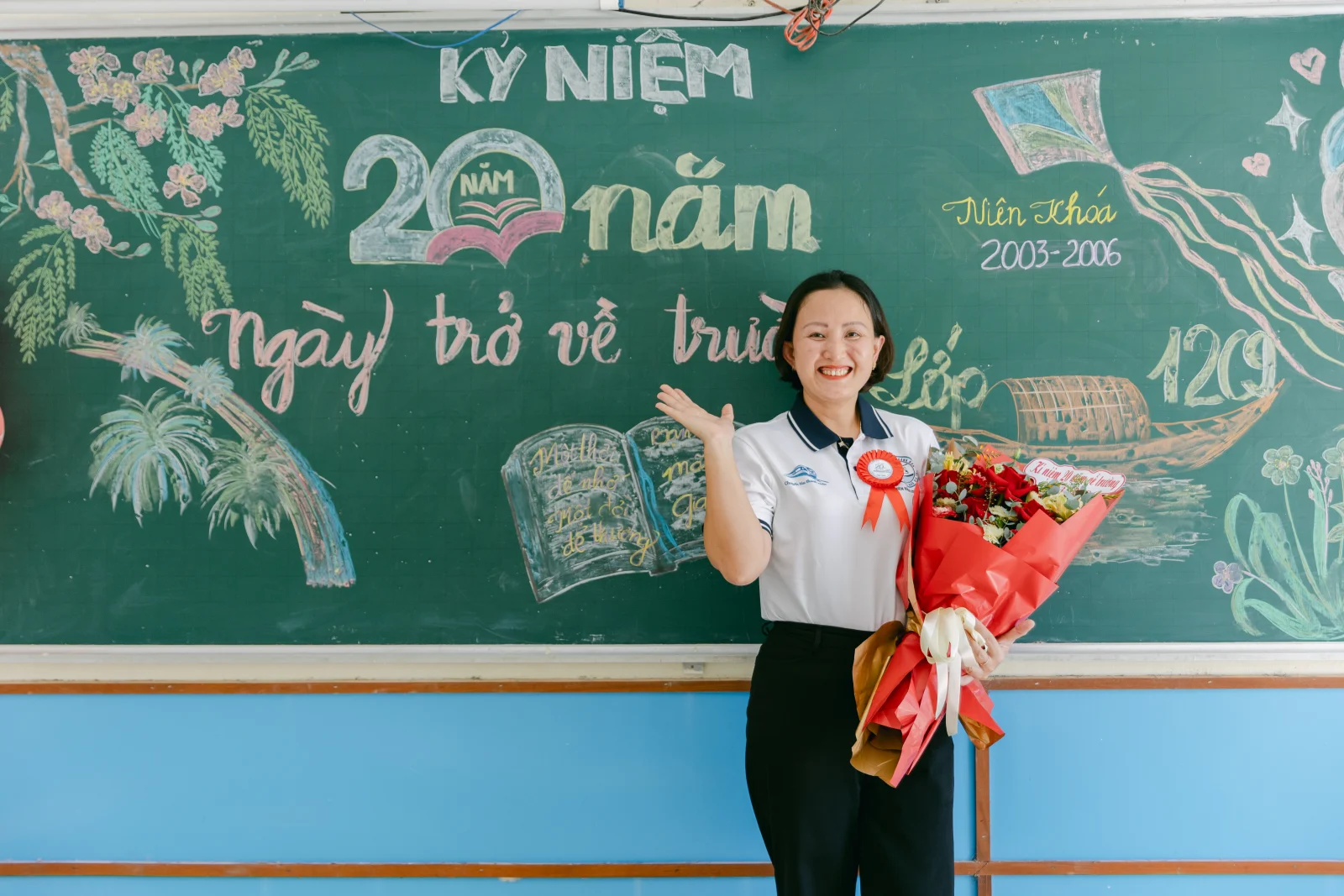 Ảnh lễ kỷ niệm 20 năm THPT Ngô Gia Tự, chụp ngày 08/08/2026