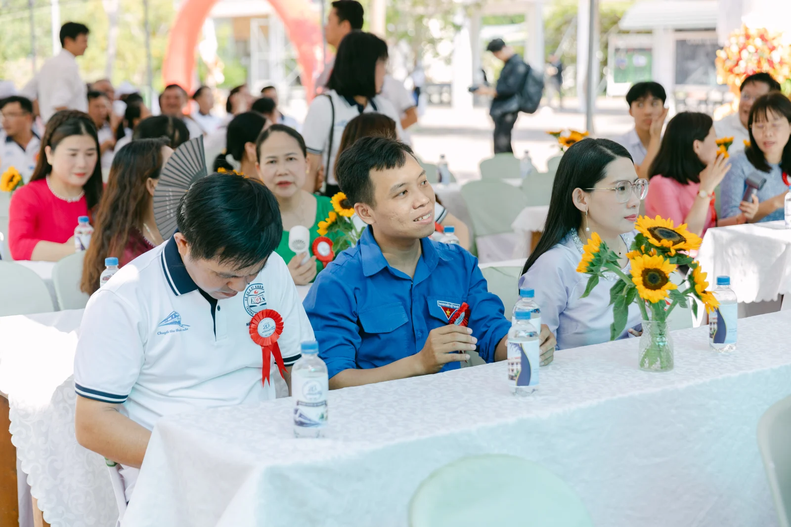 Ảnh lễ kỷ niệm 20 năm THPT Ngô Gia Tự, chụp ngày 08/08/2026