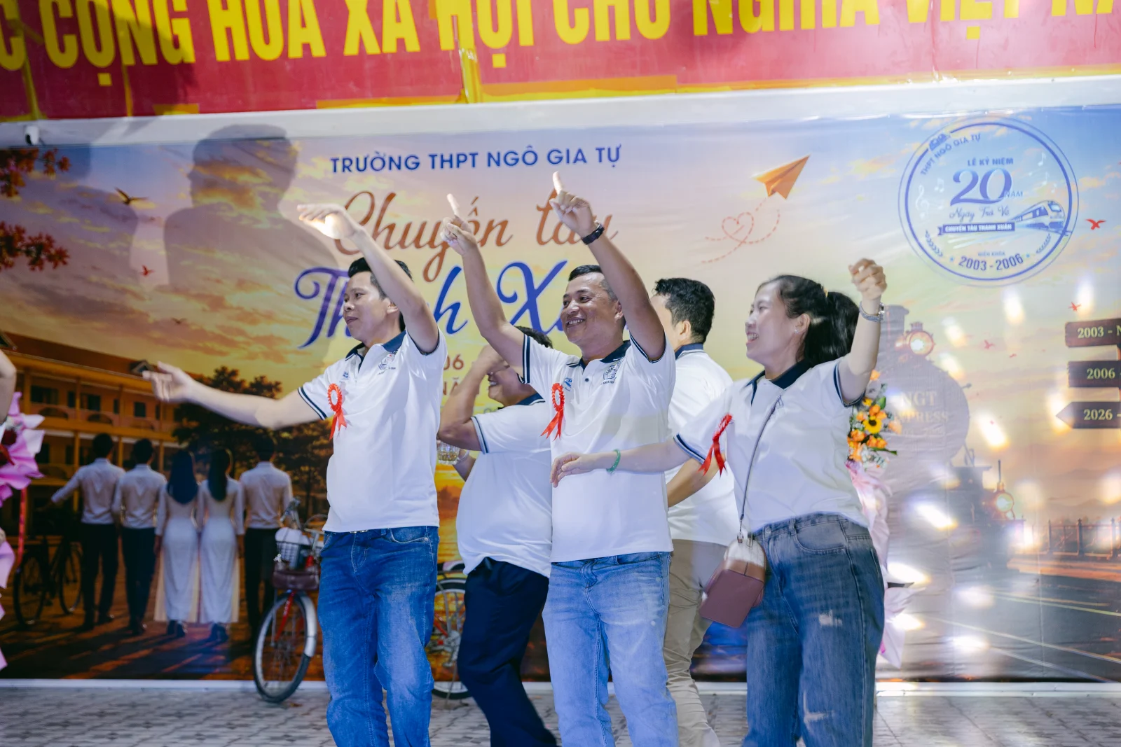 Ảnh lễ kỷ niệm 20 năm THPT Ngô Gia Tự, chụp ngày 08/08/2026