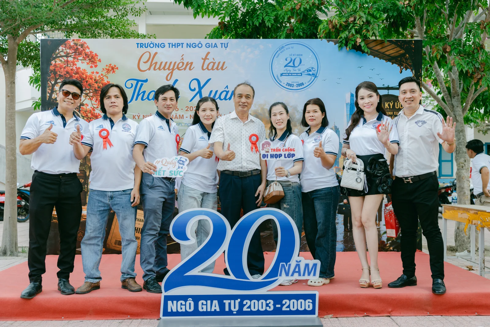 Ảnh lễ kỷ niệm 20 năm THPT Ngô Gia Tự, chụp ngày 08/08/2026