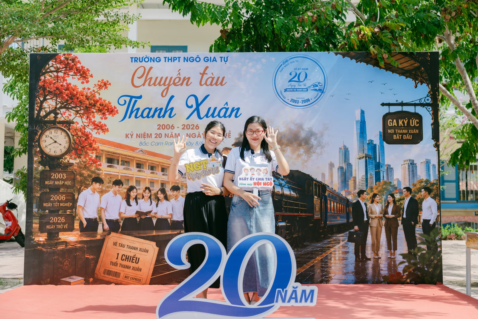 Ảnh lễ kỷ niệm 20 năm THPT Ngô Gia Tự, chụp ngày 08/08/2026