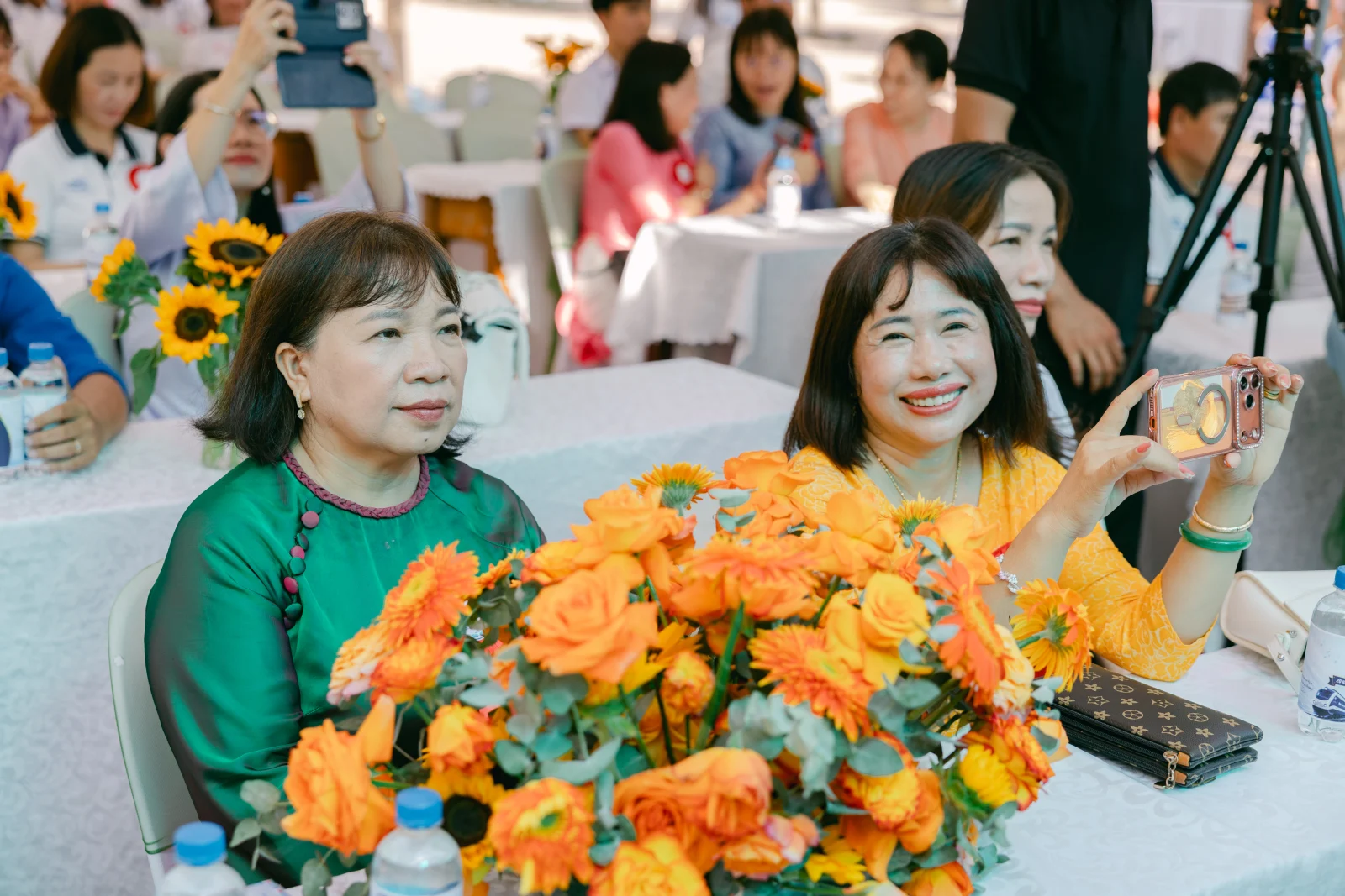 Ảnh lễ kỷ niệm 20 năm THPT Ngô Gia Tự, chụp ngày 08/08/2026