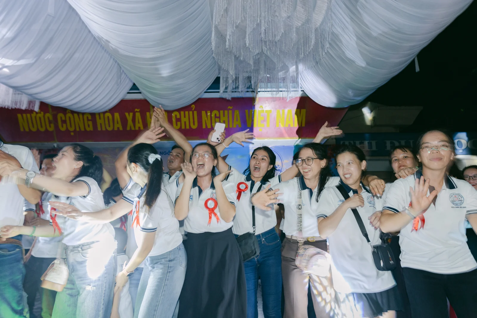 Ảnh lễ kỷ niệm 20 năm THPT Ngô Gia Tự, chụp ngày 08/08/2026