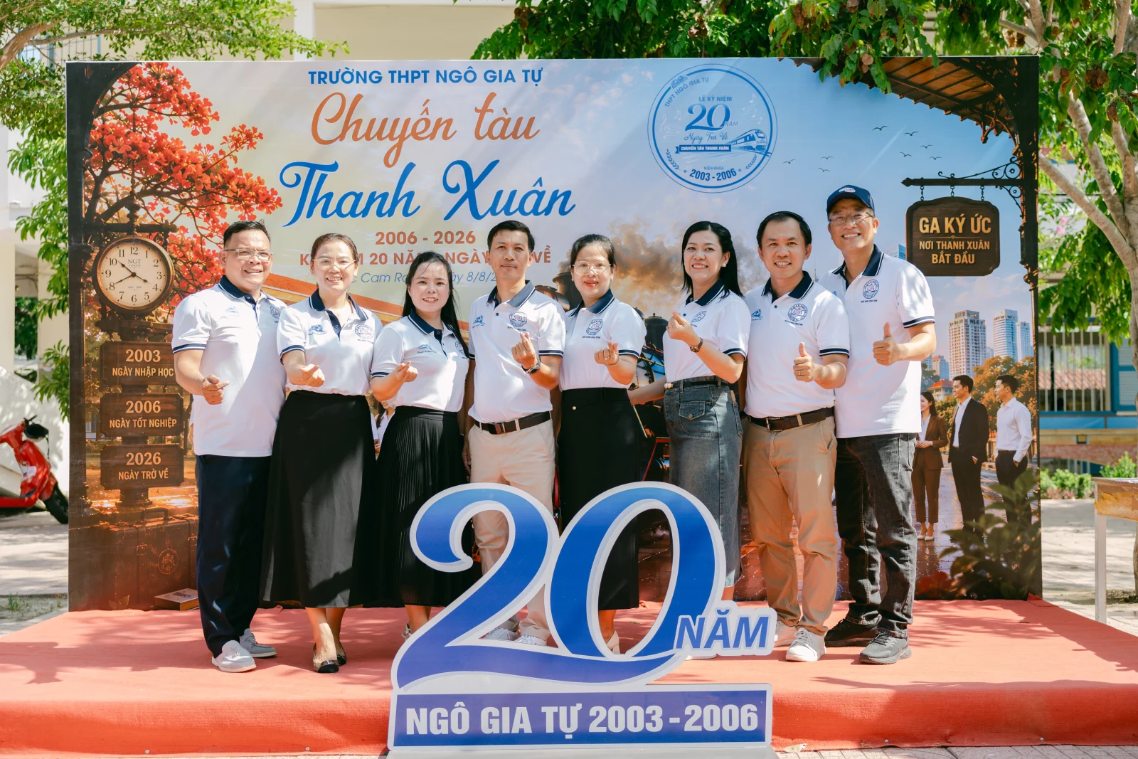 Ảnh lễ kỷ niệm 20 năm THPT Ngô Gia Tự, chụp ngày 08/08/2026