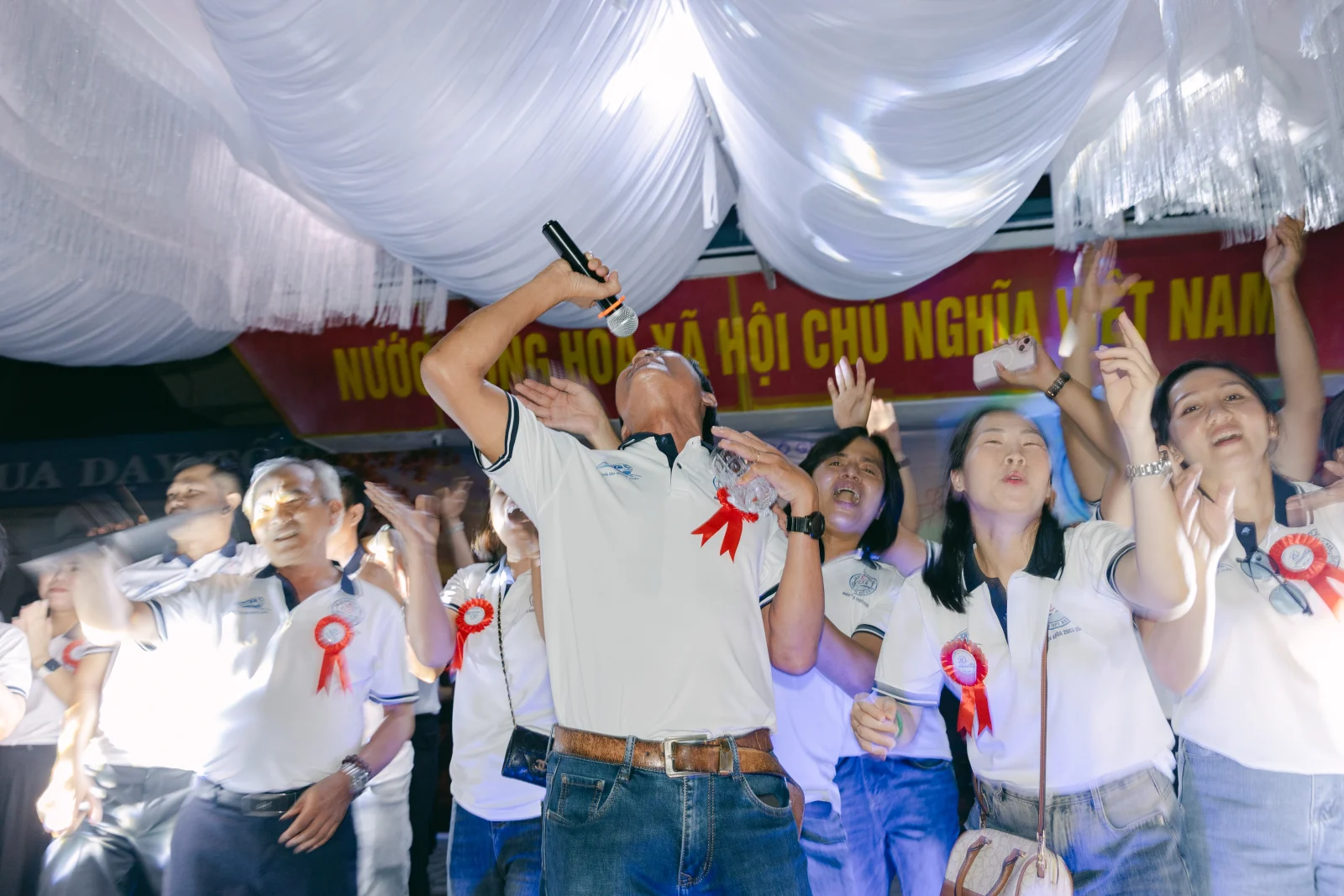 Ảnh lễ kỷ niệm 20 năm THPT Ngô Gia Tự, chụp ngày 08/08/2026