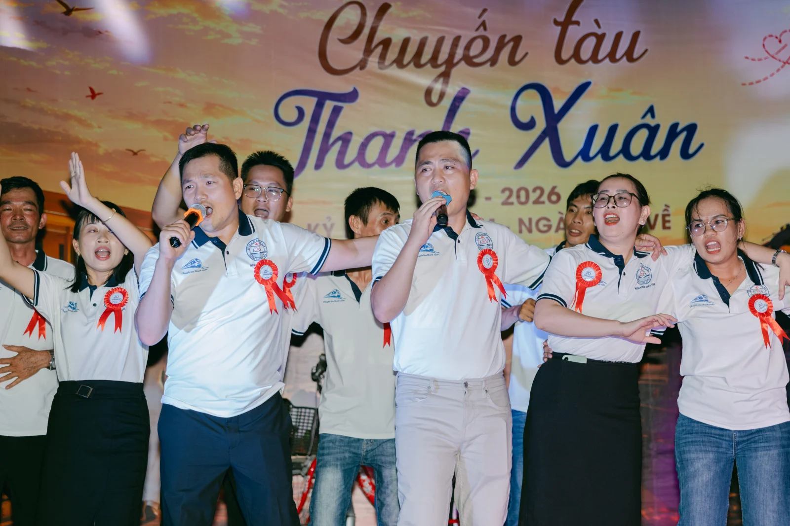 Ảnh lễ kỷ niệm 20 năm THPT Ngô Gia Tự, chụp ngày 08/08/2026