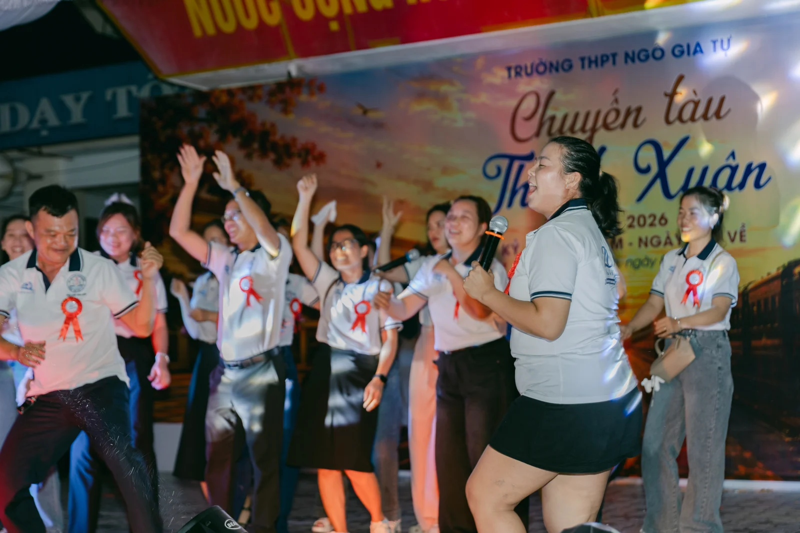 Ảnh lễ kỷ niệm 20 năm THPT Ngô Gia Tự, chụp ngày 08/08/2026