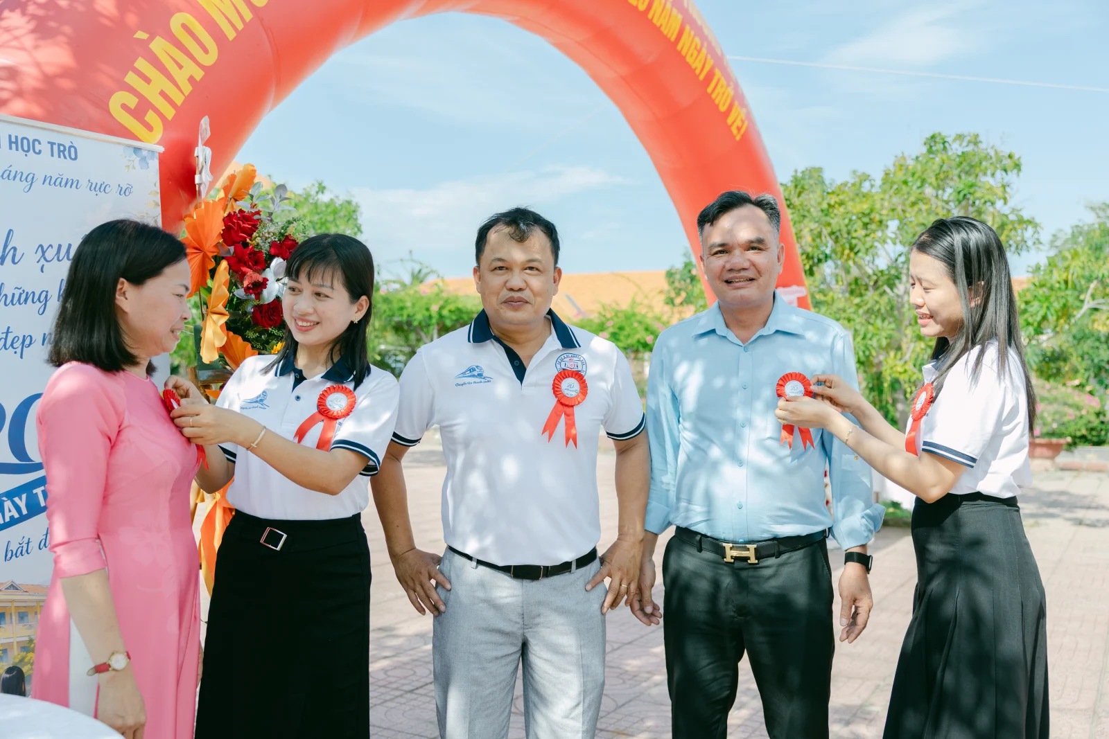Ảnh lễ kỷ niệm 20 năm THPT Ngô Gia Tự, chụp ngày 08/08/2026
