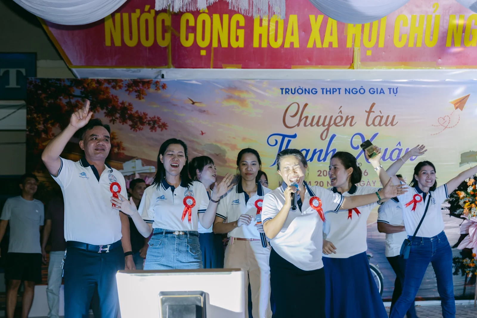 Ảnh lễ kỷ niệm 20 năm THPT Ngô Gia Tự, chụp ngày 08/08/2026