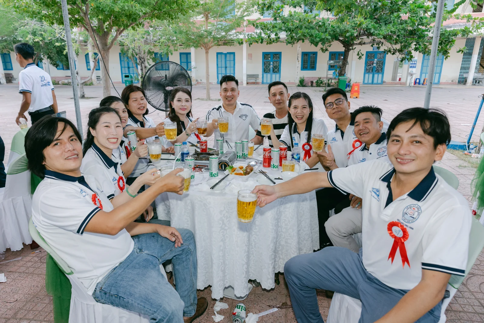 Ảnh lễ kỷ niệm 20 năm THPT Ngô Gia Tự, chụp ngày 08/08/2026