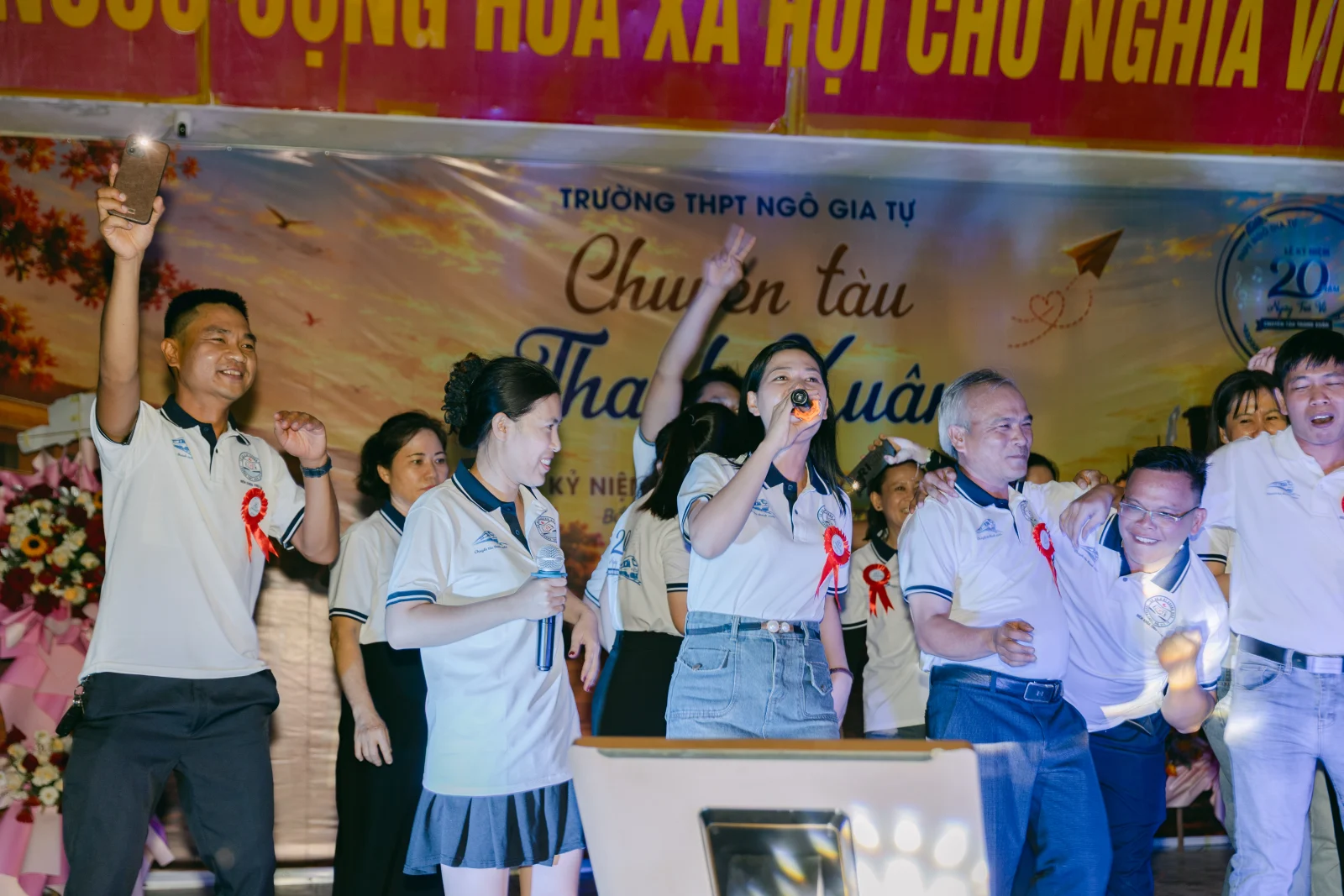Ảnh lễ kỷ niệm 20 năm THPT Ngô Gia Tự, chụp ngày 08/08/2026