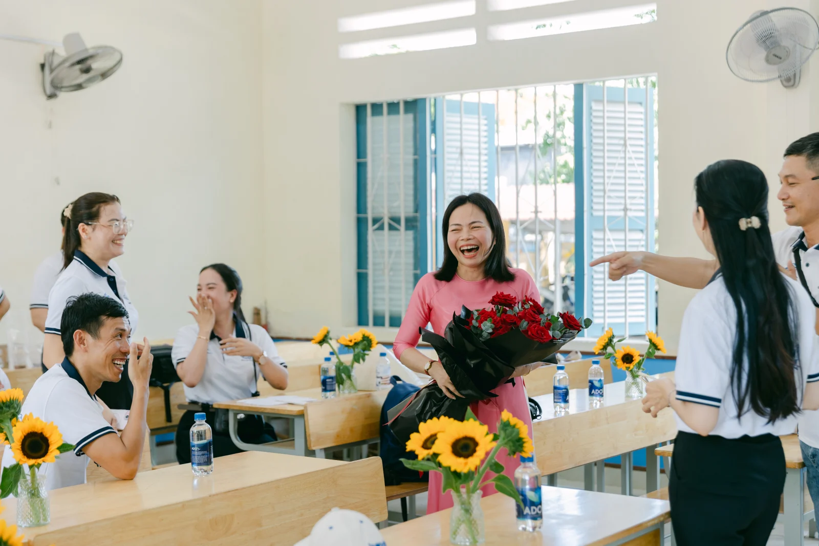 Ảnh lễ kỷ niệm 20 năm THPT Ngô Gia Tự, chụp ngày 08/08/2026