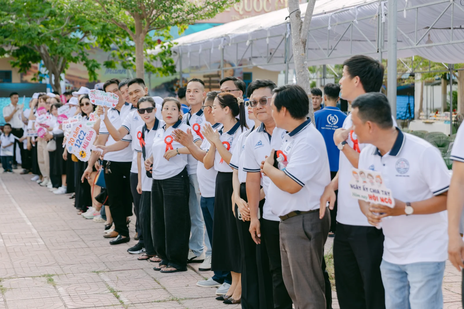 Ảnh lễ kỷ niệm 20 năm THPT Ngô Gia Tự, chụp ngày 08/08/2026