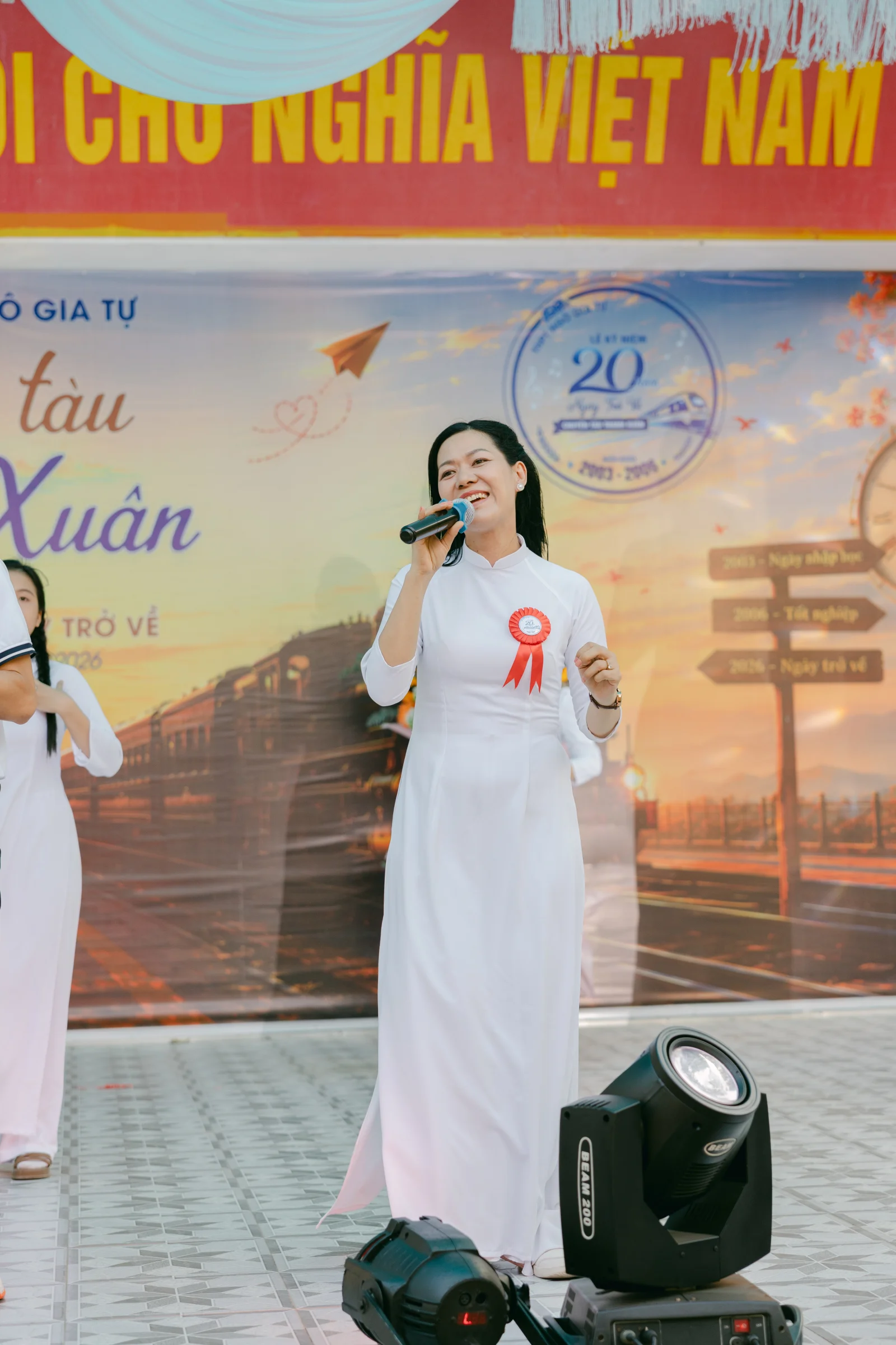 Ảnh lễ kỷ niệm 20 năm THPT Ngô Gia Tự, chụp ngày 08/08/2026
