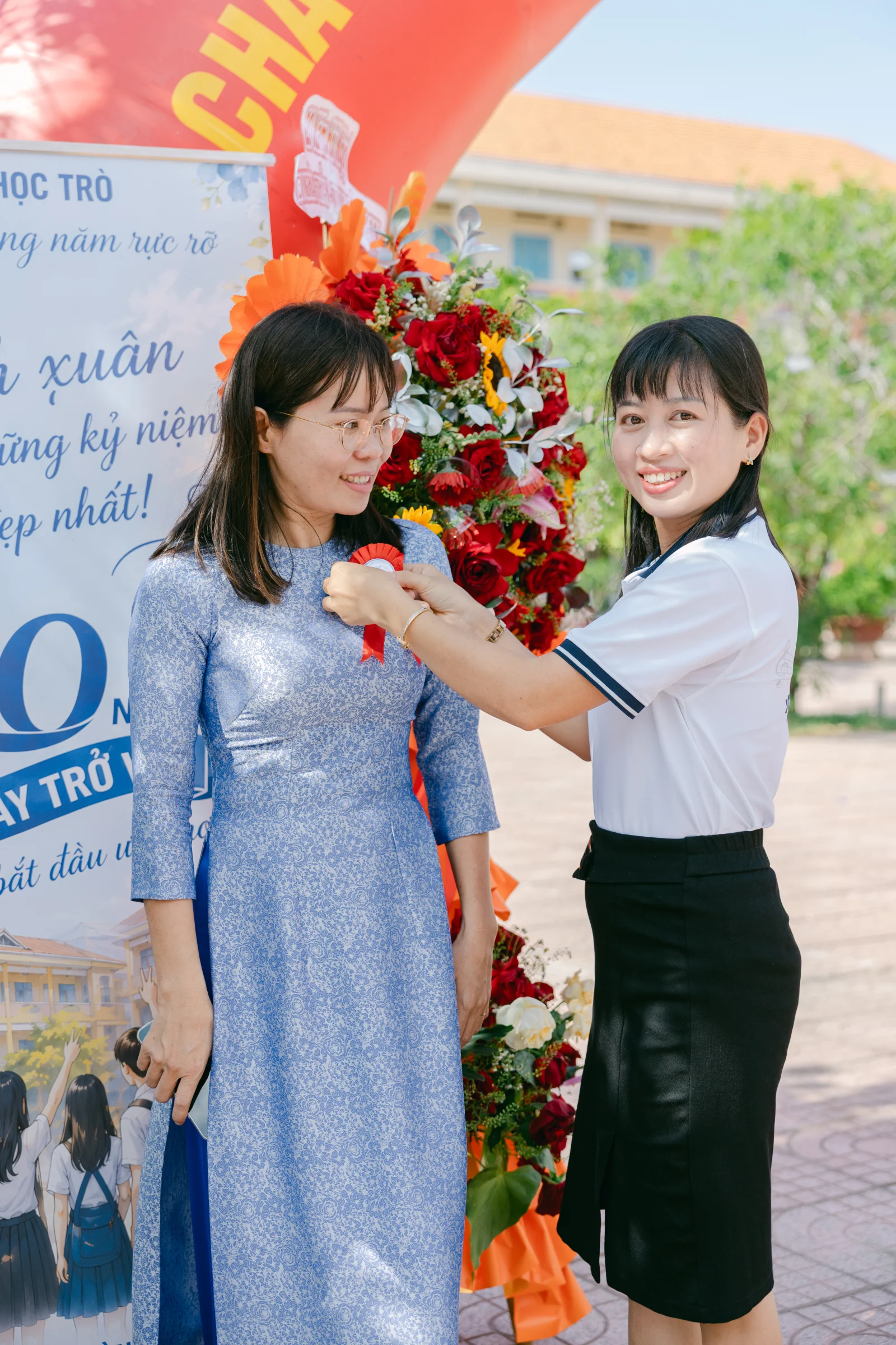 Ảnh lễ kỷ niệm 20 năm THPT Ngô Gia Tự, chụp ngày 08/08/2026