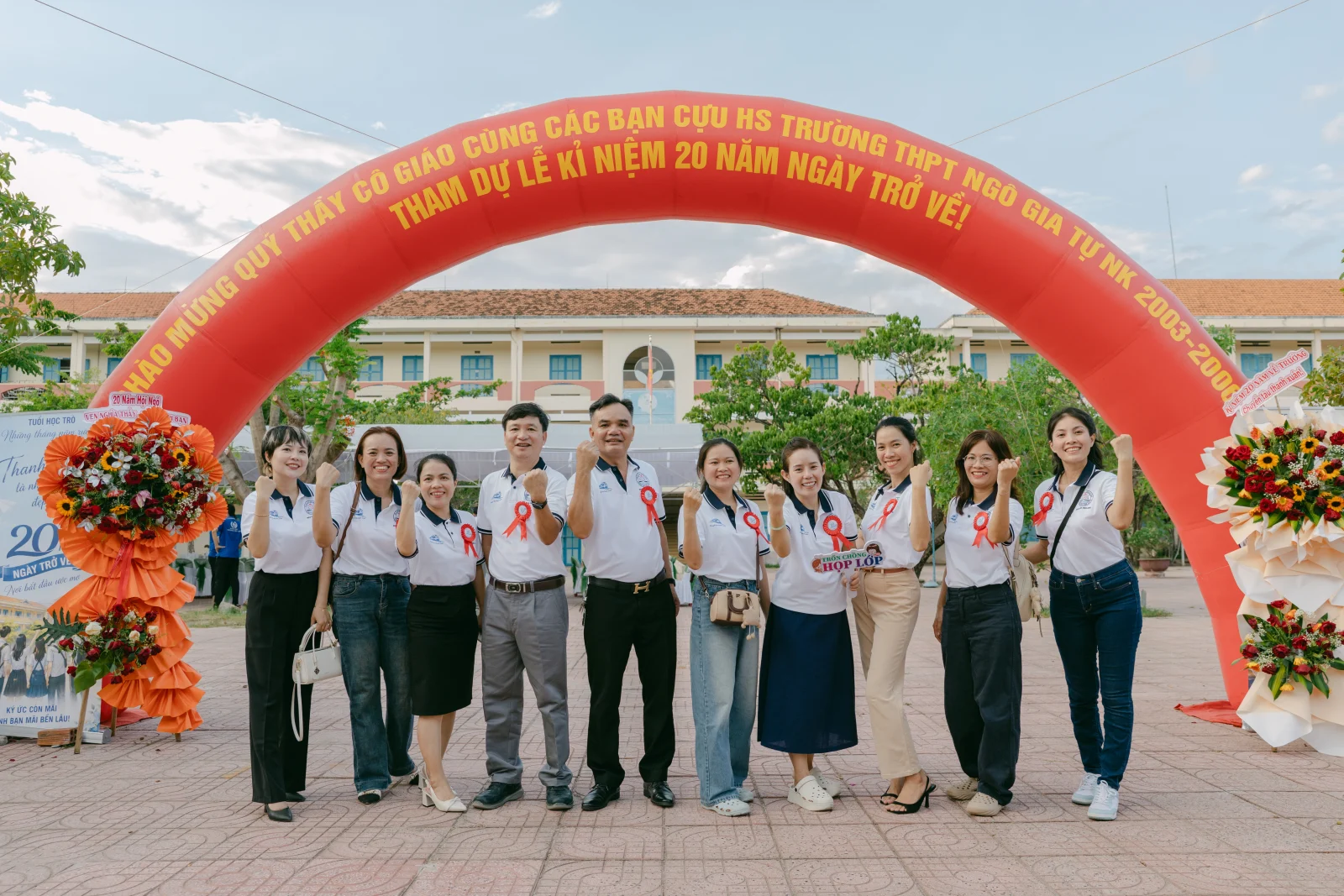 Ảnh lễ kỷ niệm 20 năm THPT Ngô Gia Tự, chụp ngày 08/08/2026