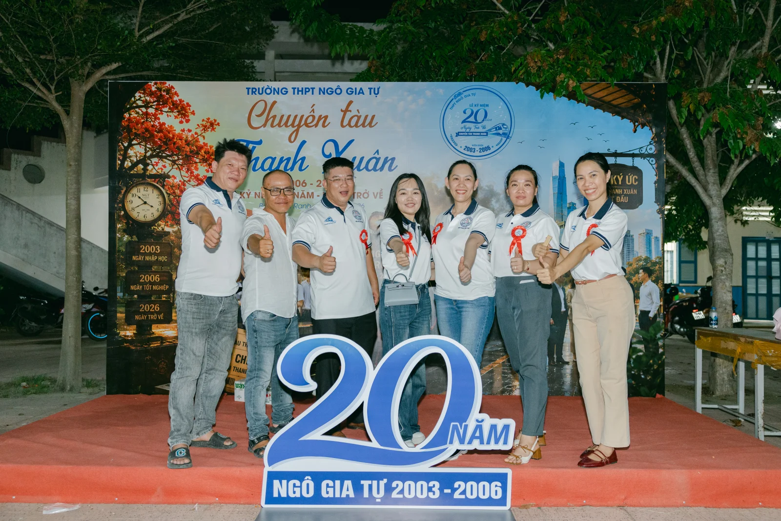 Ảnh lễ kỷ niệm 20 năm THPT Ngô Gia Tự, chụp ngày 08/08/2026