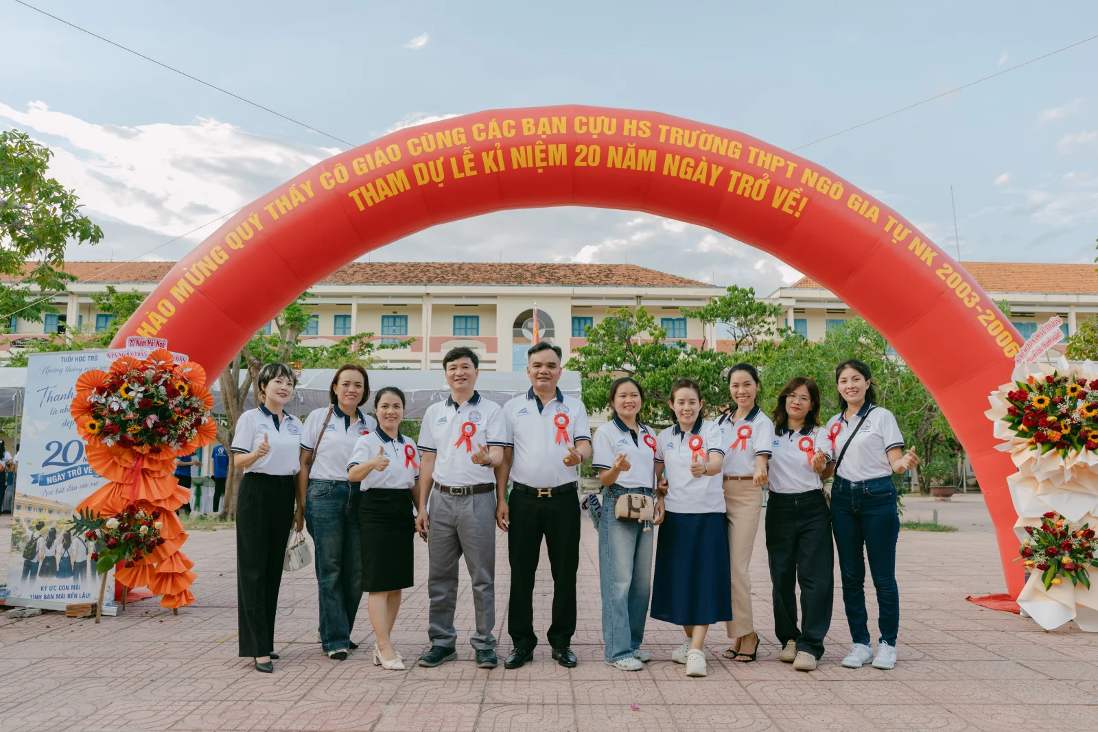 Ảnh lễ kỷ niệm 20 năm THPT Ngô Gia Tự, chụp ngày 08/08/2026