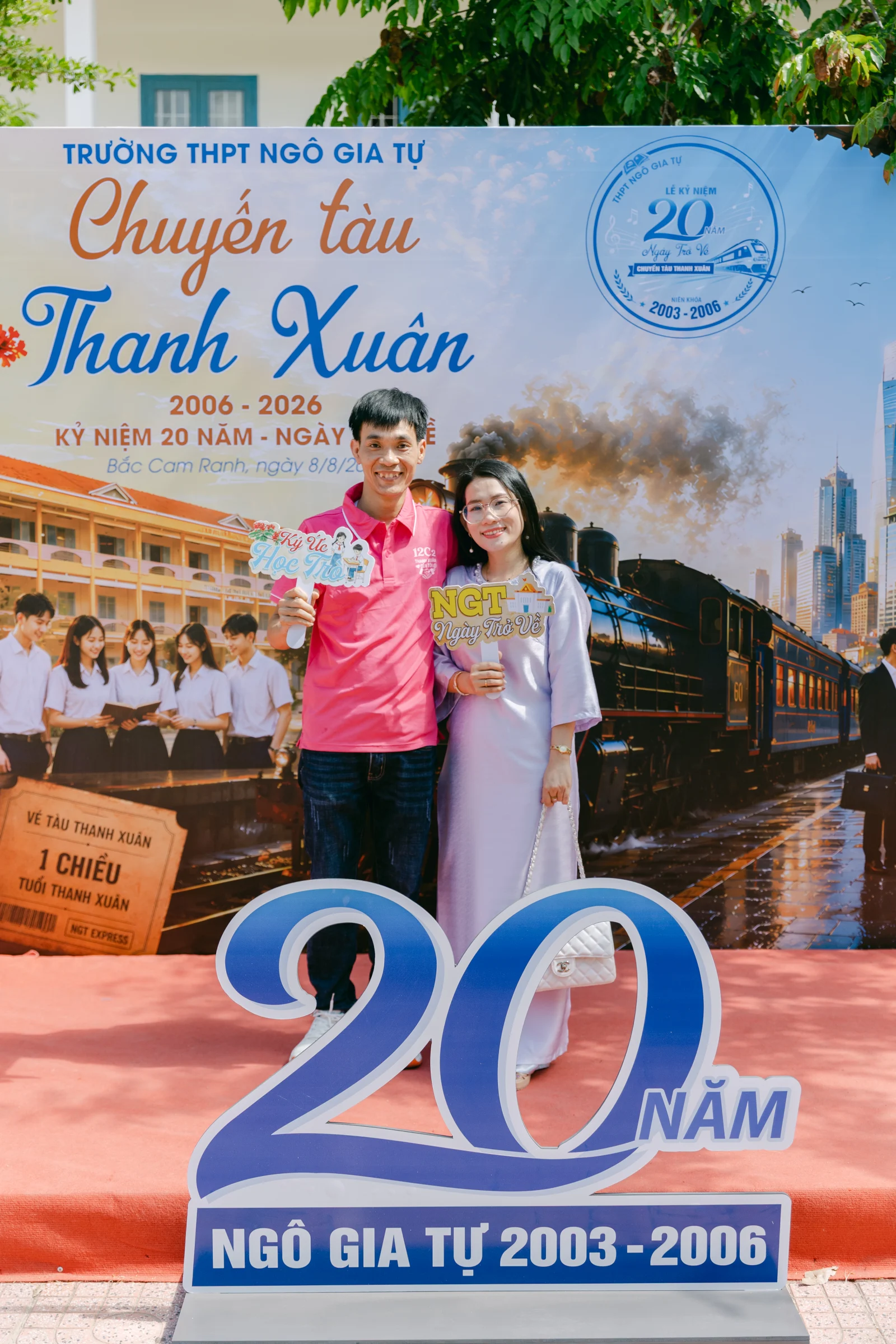 Ảnh lễ kỷ niệm 20 năm THPT Ngô Gia Tự, chụp ngày 08/08/2026