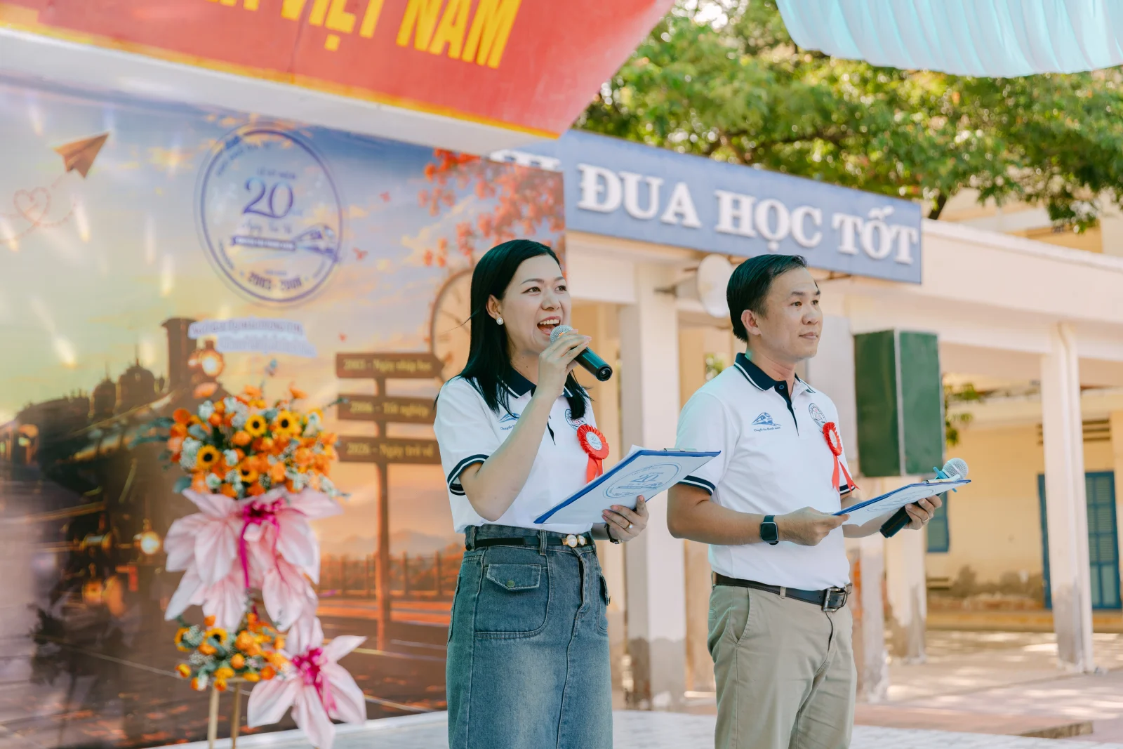 Ảnh lễ kỷ niệm 20 năm THPT Ngô Gia Tự, chụp ngày 08/08/2026