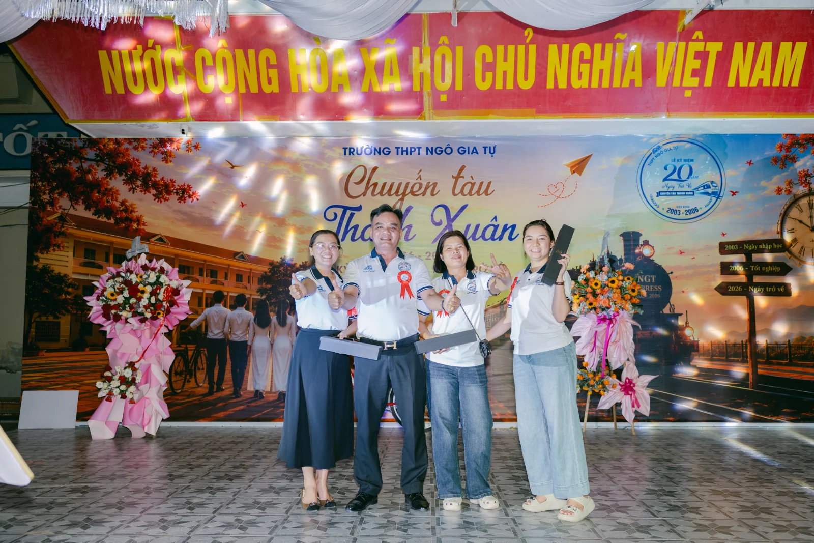 Ảnh lễ kỷ niệm 20 năm THPT Ngô Gia Tự, chụp ngày 08/08/2026