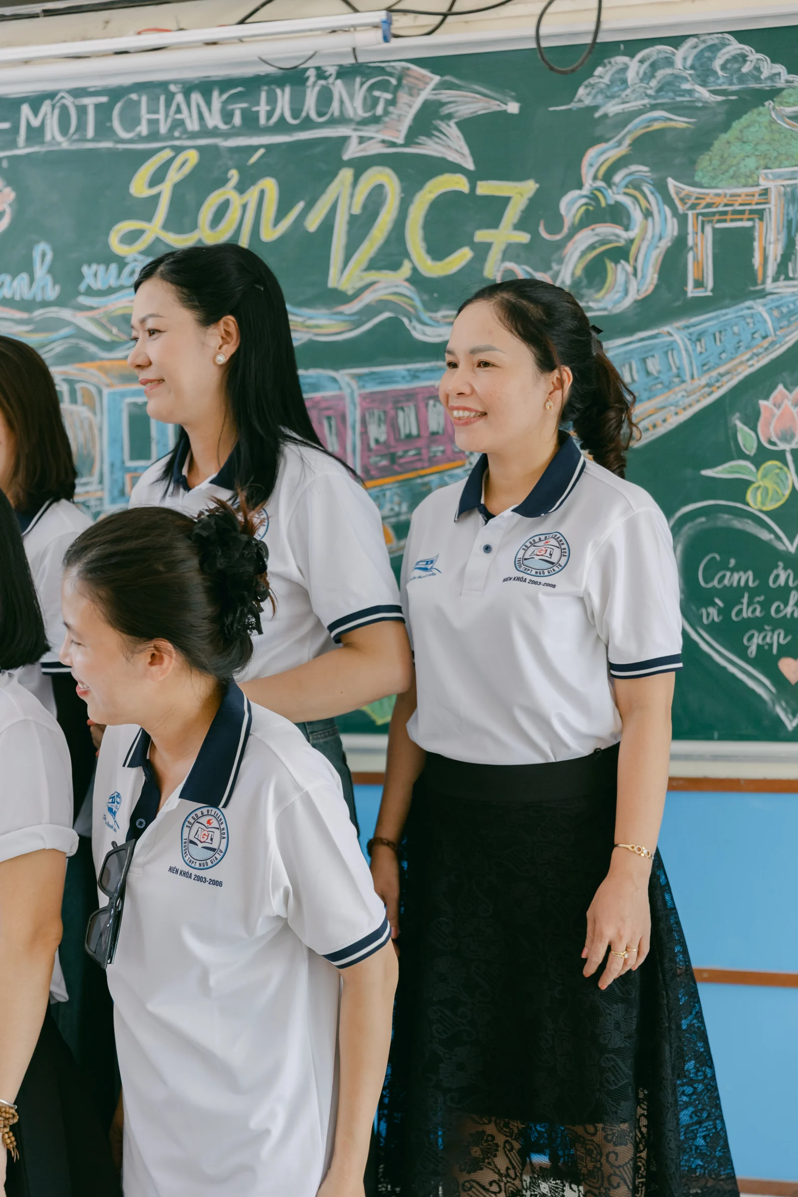 Ảnh lễ kỷ niệm 20 năm THPT Ngô Gia Tự, chụp ngày 08/08/2026
