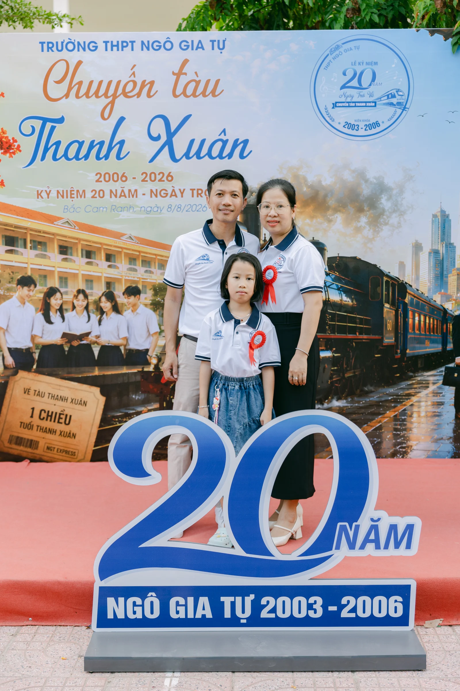 Ảnh lễ kỷ niệm 20 năm THPT Ngô Gia Tự, chụp ngày 08/08/2026