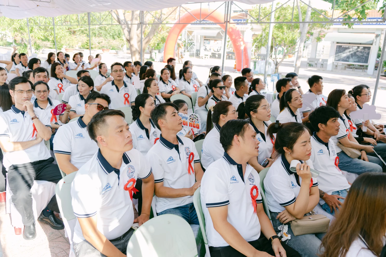 Ảnh lễ kỷ niệm 20 năm THPT Ngô Gia Tự, chụp ngày 08/08/2026
