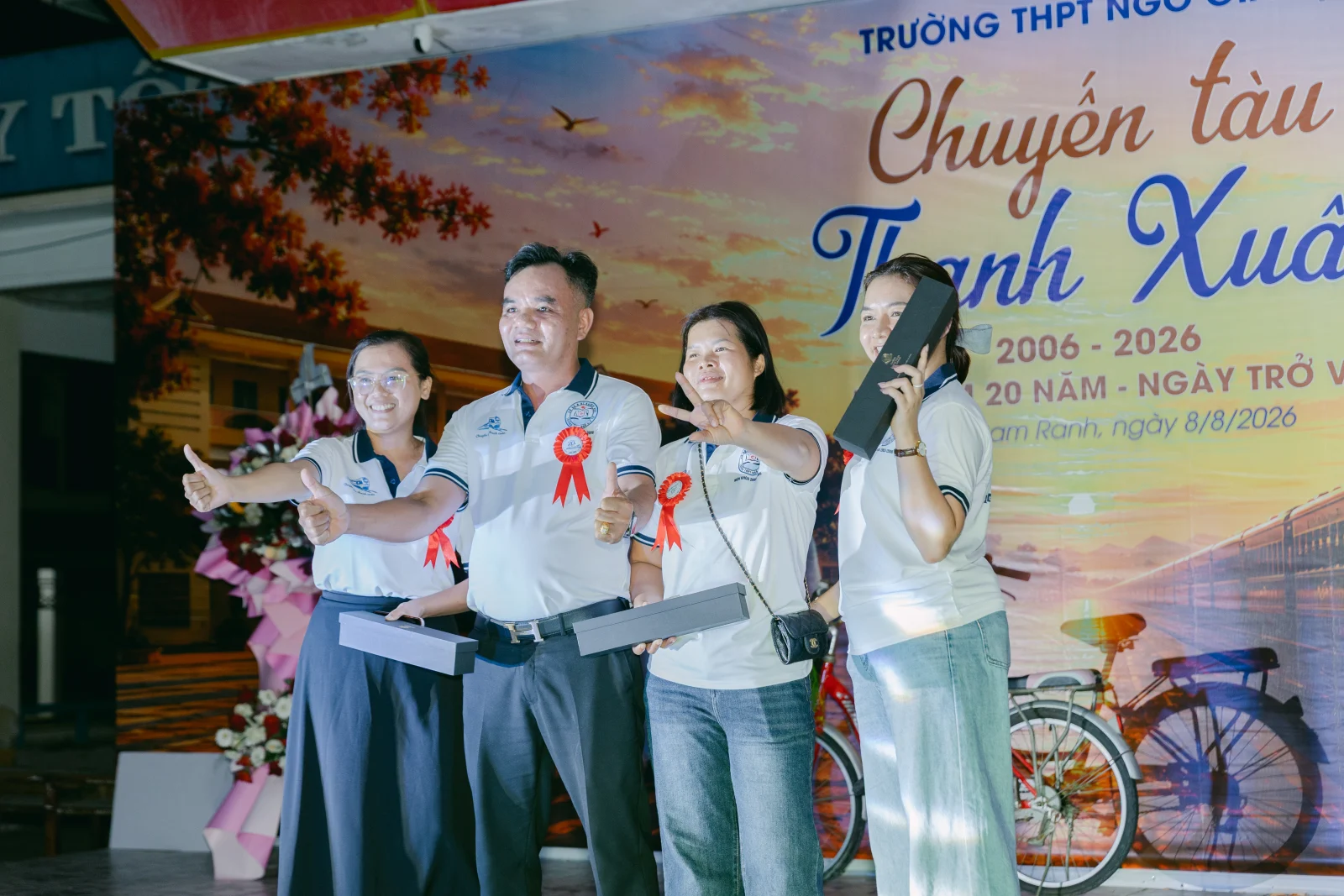 Ảnh lễ kỷ niệm 20 năm THPT Ngô Gia Tự, chụp ngày 08/08/2026