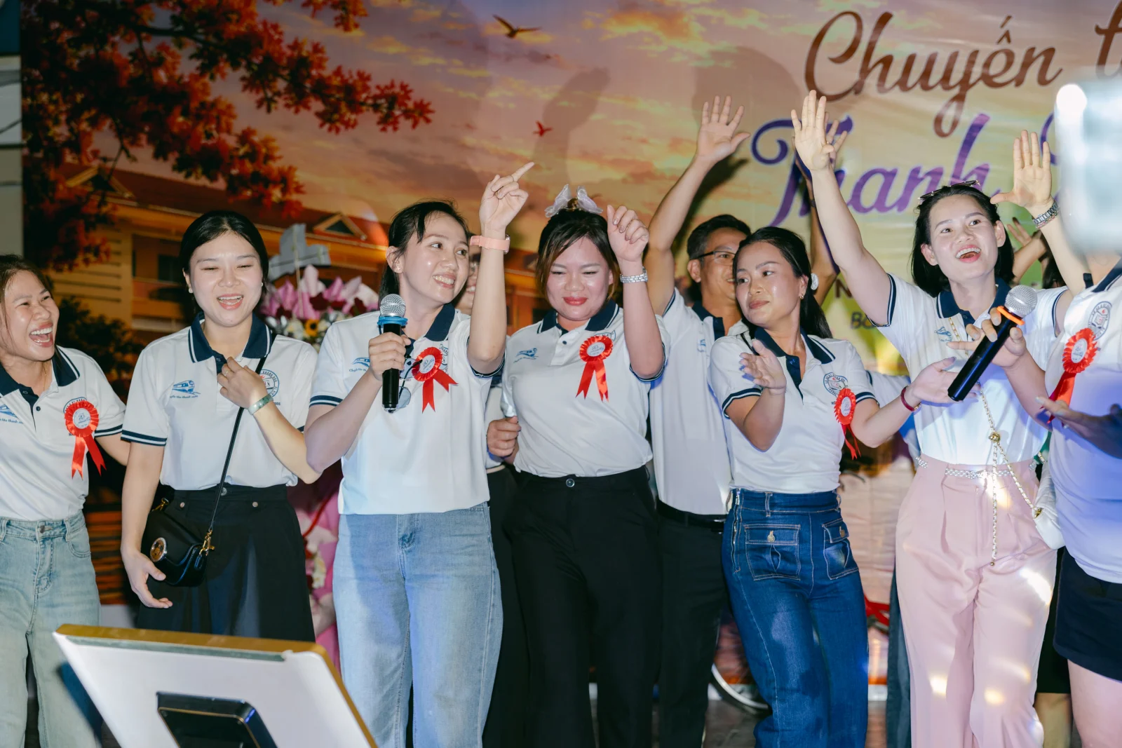Ảnh lễ kỷ niệm 20 năm THPT Ngô Gia Tự, chụp ngày 08/08/2026