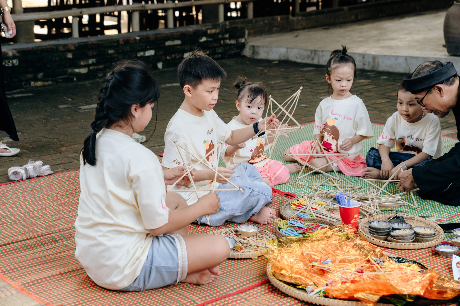 Ảnh lễ kỷ niệm 20 năm lớp 12C3, chụp ngày 08/08/2026