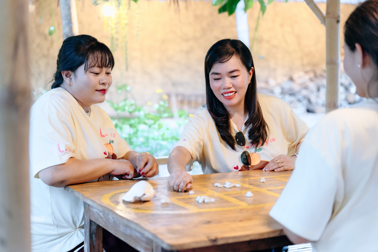 Ảnh lễ kỷ niệm 20 năm lớp 12C3, chụp ngày 08/08/2026