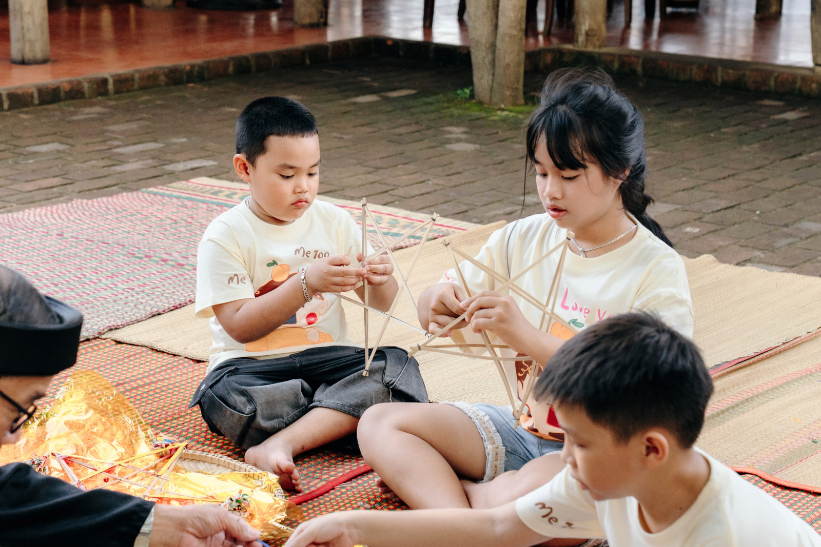 Ảnh lễ kỷ niệm 20 năm lớp 12C3, chụp ngày 08/08/2026