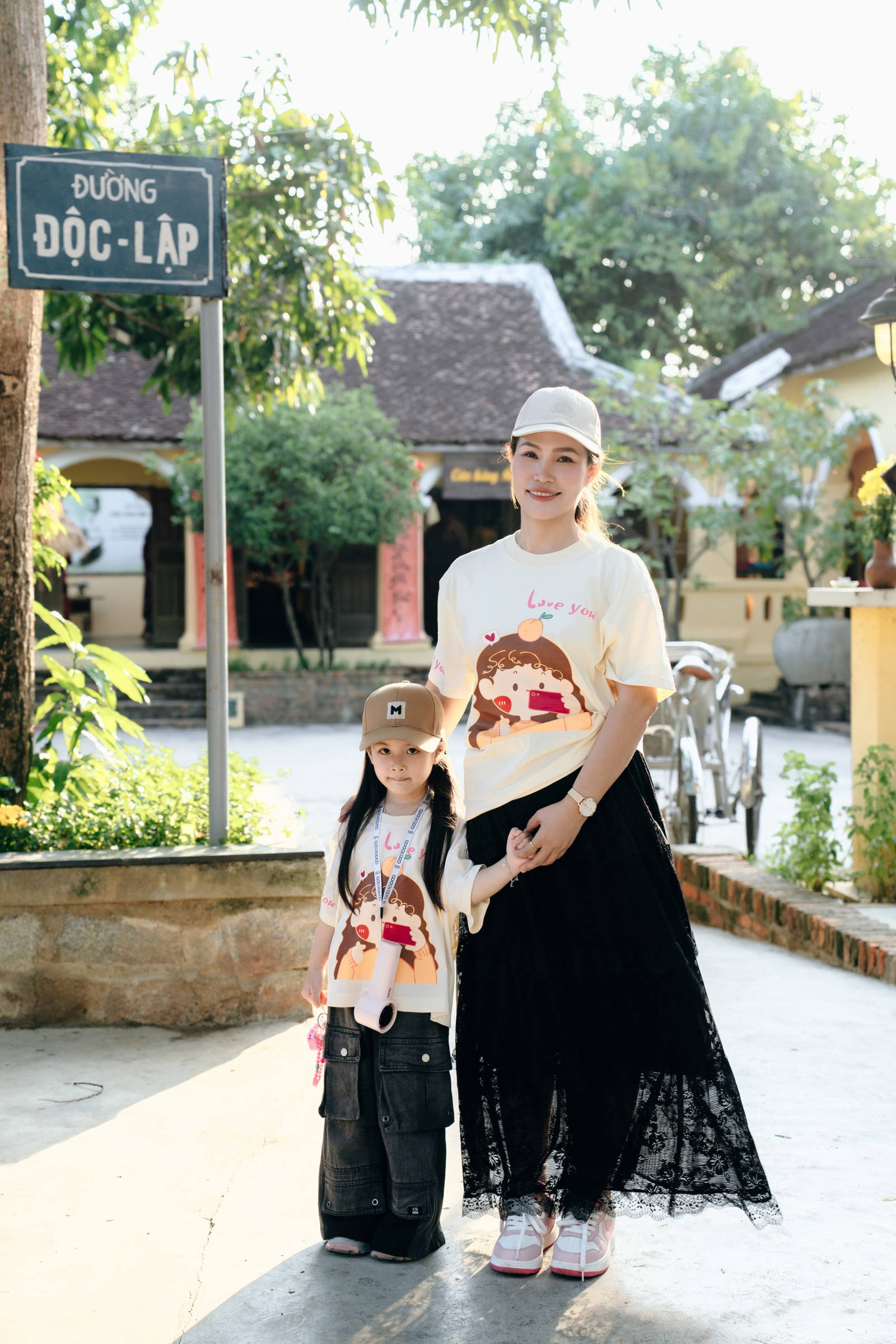 Ảnh lễ kỷ niệm 20 năm lớp 12C3, chụp ngày 08/08/2026